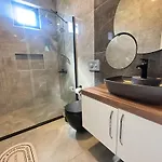 Villa Ece *