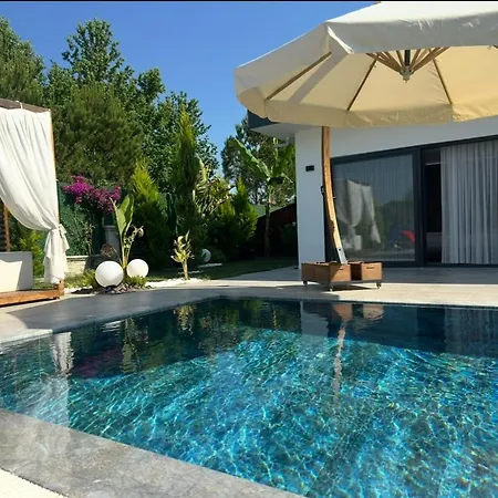 Villa Ece *